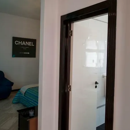 Terradamarebari Bed & Breakfast Bari